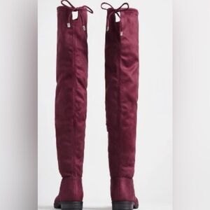 Charles Albert Maroon Woman’s over-the-knee faux suede flat boots (Sz8)